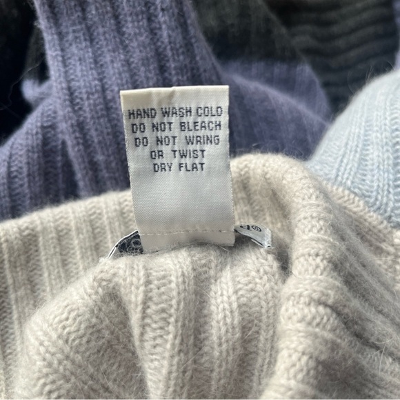 Rosanna Lambs wool Angora Sweater Blues Grays Turtle Neck Casual Career Medium - Picture 6 of 6